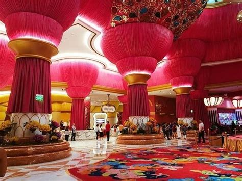 okada casino dress code